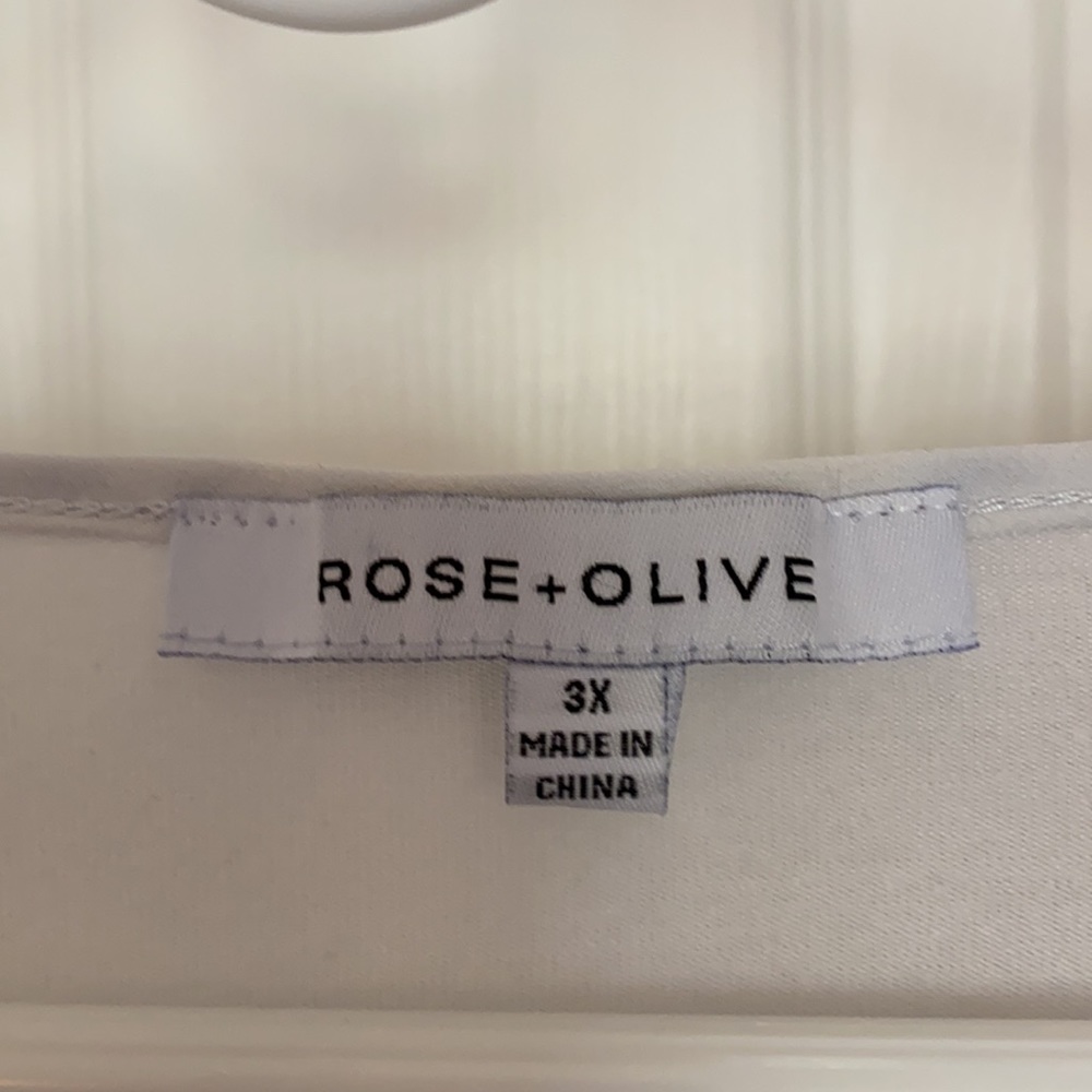 Rose & Olive Floral Top - Picture 5 of 6